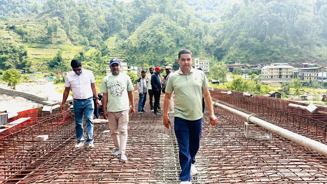 असारअघि नै सञ्चालनमा आउने तयारी : कालिका–१० तीनदोभानमा ४ करोड ३८ लाखको पक्की पुल निर्माण तीव्र