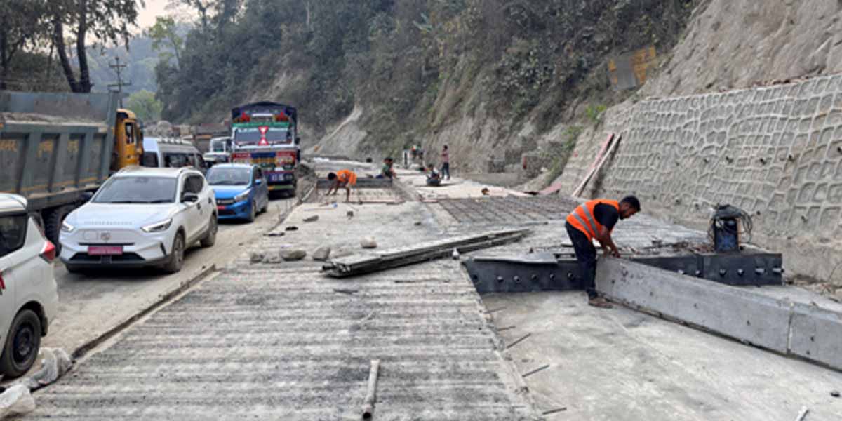 नारायणगढ–बुटवल सडकः दाउन्नेमा एकतर्फी ढलान सकियो